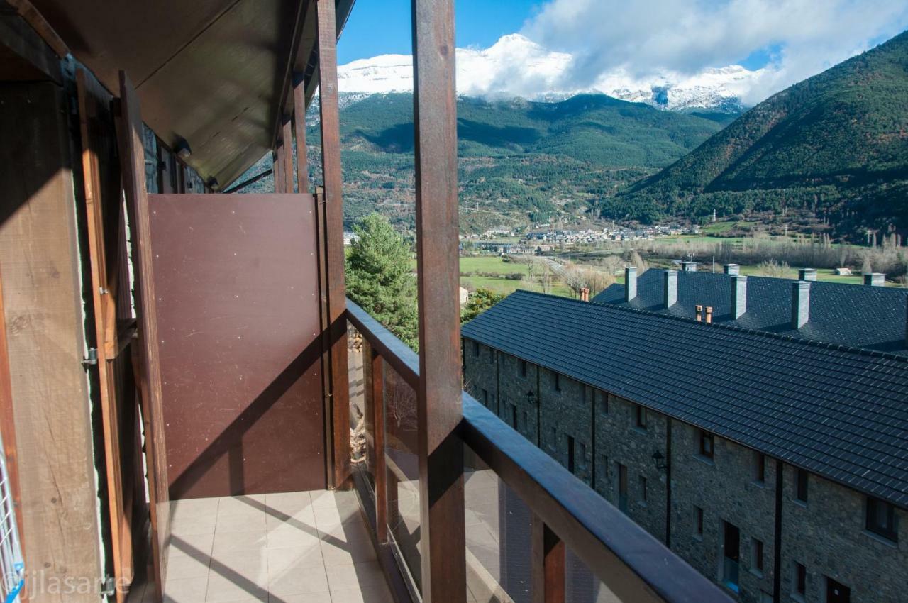 Duplex Altos De Santiago Buhardilla Appartement Villanúa Buitenkant foto